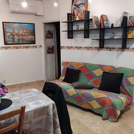 Tres Bel Appartement Cosy Et Chaleureux A Nîmes Eksteriør bilde