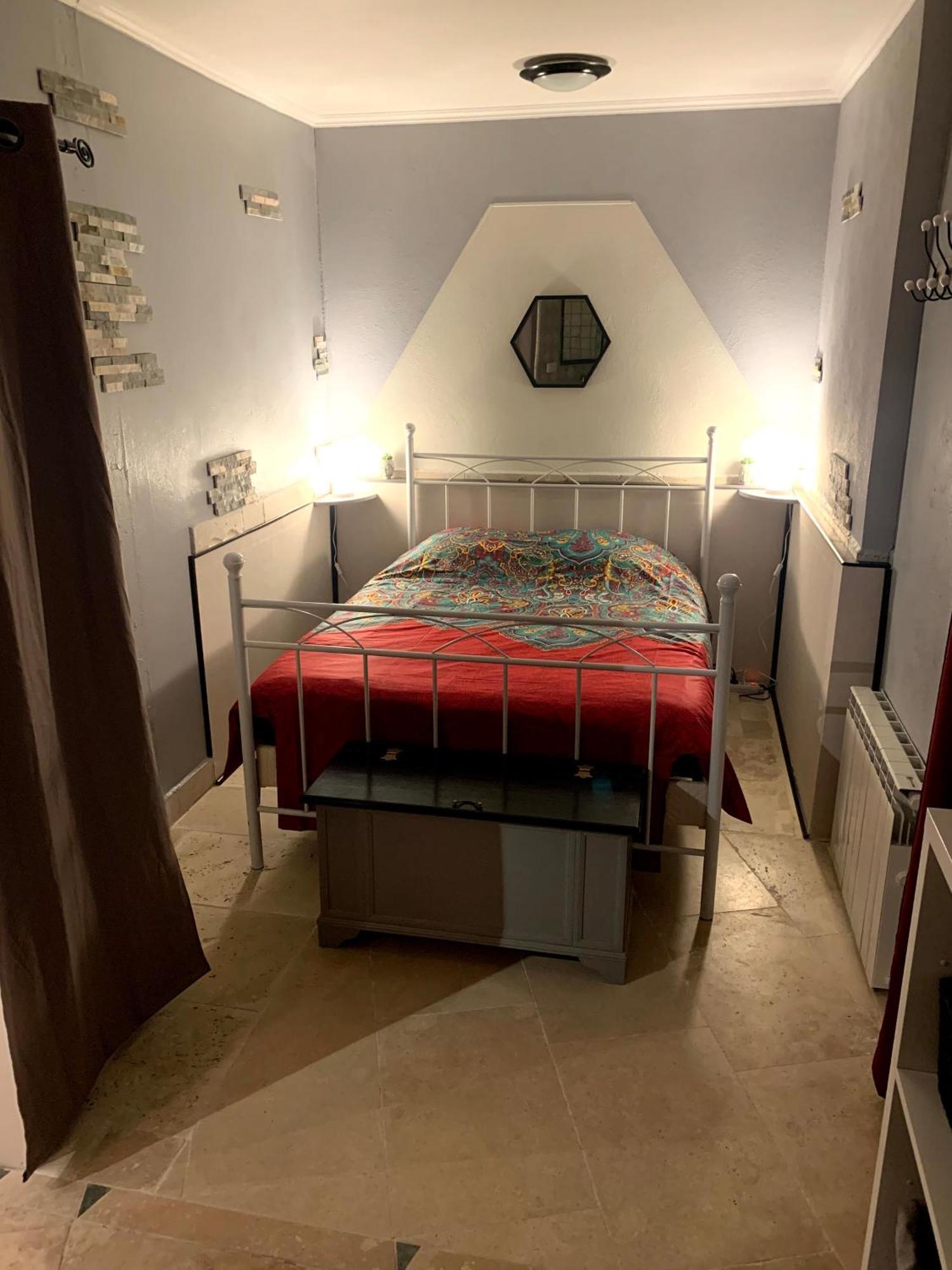 Tres Bel Appartement Cosy Et Chaleureux A Nîmes Eksteriør bilde